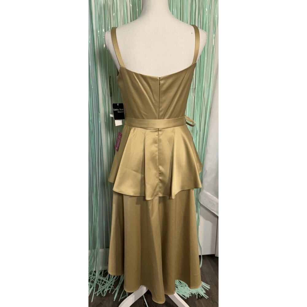 Gabby Skye Occasion Gold Fit & Flare Cocktail Dress, Homecoming, NWT, Size 6 - Picture 4 of 10